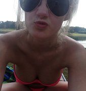 Tonguekiss